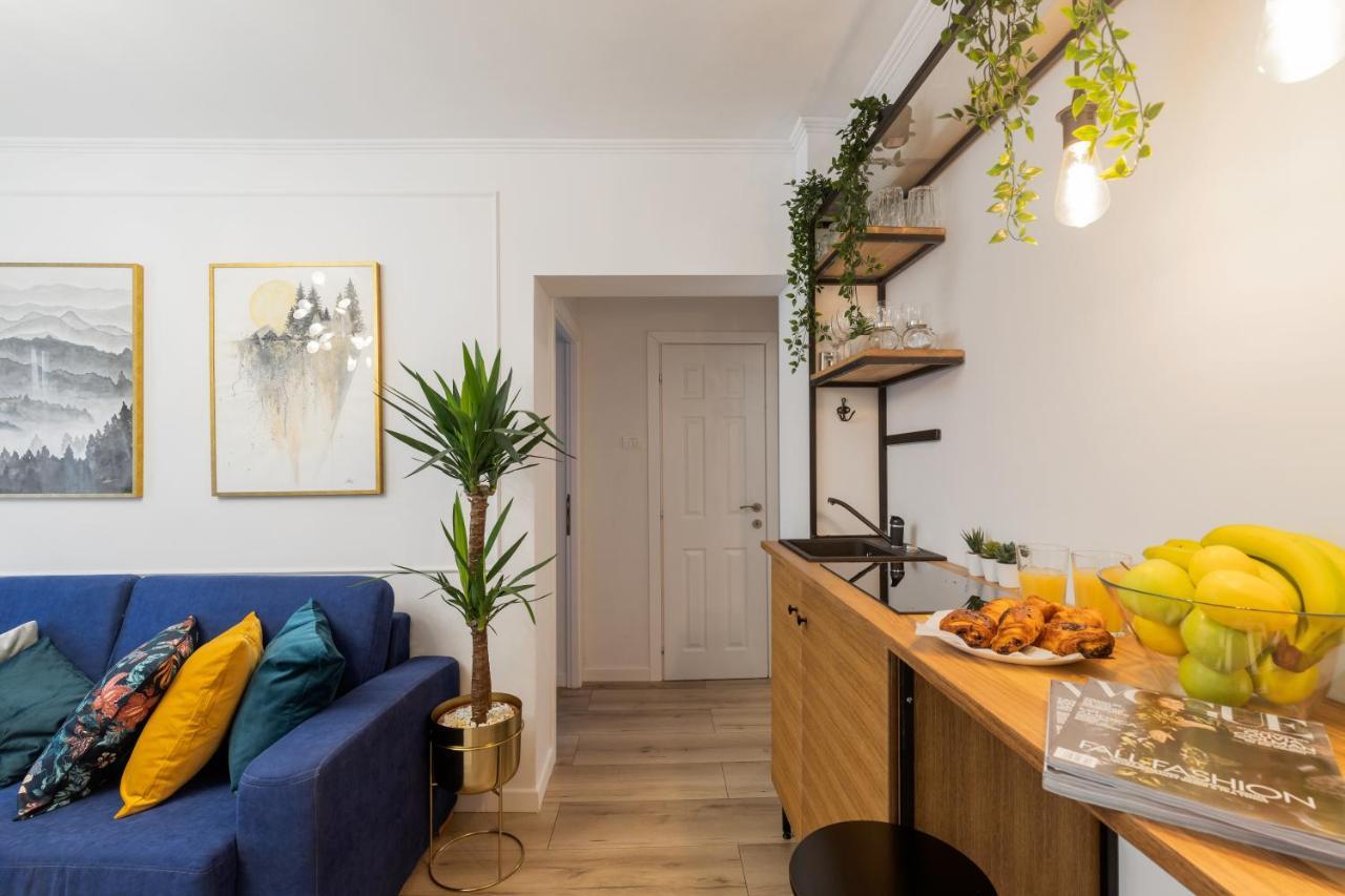 Eclectic 3 Bedroom Calea Victoriei By Urbanesq Bucureşti Ngoại thất bức ảnh